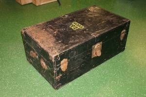 lot 181 image: Vintage Trunk