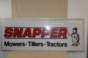 lot 152 image: Large Vintage Snapper Plastic Sign