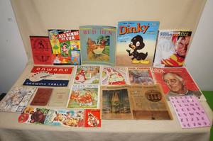 lot 208 image: Vintage Coloring and Activity Books