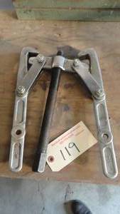 Large Puller