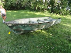 1971 Creast Liner Boat