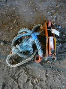 Floor Jack & Rope With Hooks