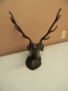 VINTAGE BRONZE ELK  HEAD MOUNT - NICE - PERFECT FOR THE CAVE - APPROX 16 BY 21 - SEE PICTURES