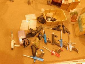 lot 107 image: Air GunsCO2 TanksHelmets