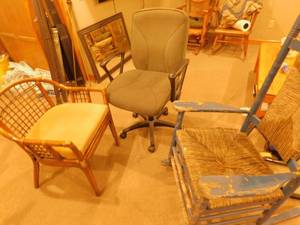 lot 117 image: 4 Chairs