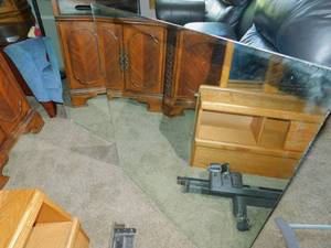 lot 135 image: 2 Mirrors - New