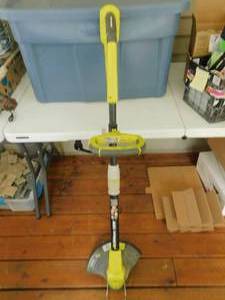 lot 142 image: Ryobi Lithium 18V Weed Whacker