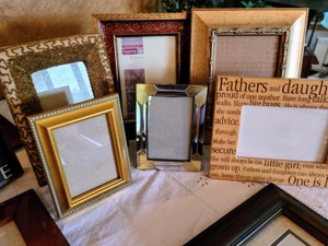 lot 43 image: Variety Of Picture Frames