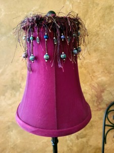 lot 67 image: Fun Home Decor