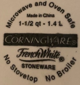 lot 12 image: Corning Ware Kitchen Items