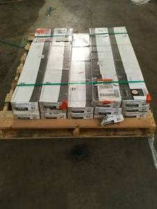 PALLET WITH 13 CASES OF TRAFFICMASTER Grey Distressed Wood Multi-Width Look 6 in. x 36 in. Peel and Stick Vinyl Plank (36 sq. ft.  case) CUSTOMER RETURNS SEE PICS