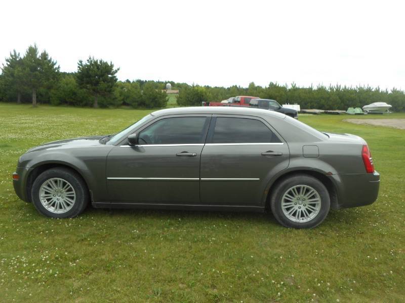 2009 Chrysler 300 LX