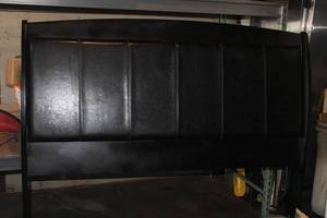 lot 1 image: Elegant Ashley Furniture Black Queen Size Bed