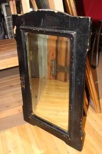 lot 40 image: Antique Beveled Wall Mirror