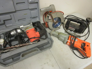 lot 325 image: ROTARY HAMMER, RECIPROCATING SAW, SCROLL SAW,  BLACK & DECKER CIRCULAR SAW