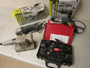 lot 326 image: CRAFTSMAN ROTARY TOOL, PERFORMAX METAL SHEAR, VARIABLE SPEED MULTI-TOOL, FINISHING SANDER