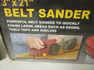 lot 327 image: CHICAGO ELECTRIC 3 x 21 BELT SANDER, BOSCH ORBITAL SANDER