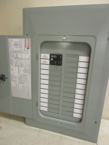 lot 364 image: MAIN BREAKER PANEL