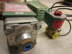 lot 399 image: ASCO PRESSURE SWITCH AND SHUT-OFF VALVE