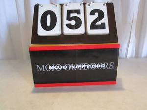 lot 52 image: Mojo Outdoor Puppy Dog Decoy