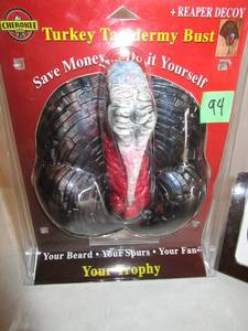 lot 94 image: Cherokee Sports Turkey Taxidermy Bust