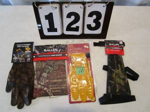 lot 123 image: Assortment of Allen Archery Gloves & Arm Guard