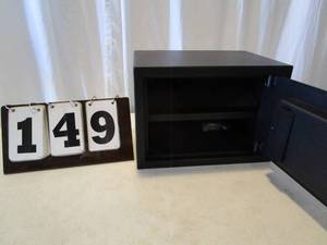 lot 149 image: Fortress Personal Safe