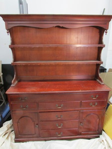 lot 1 image: Vintage Hutch