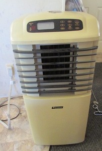 lot 18 image: Portable Air Conditioner