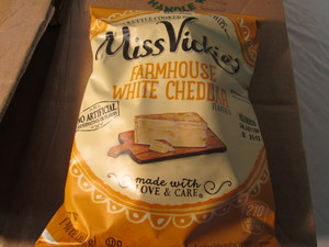 lot 85 image: Kettle Cooked Farm House White Chedder Chips