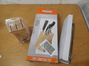 lot 29 image: Top Chef Super Knife Set