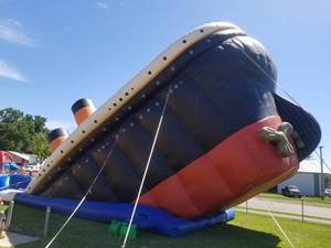 lot 11 image: Inflatable Titanic