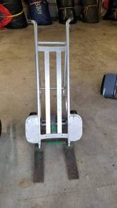 lot 51 image: Aluminum Dolly