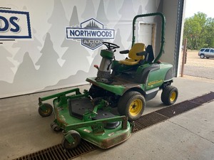 2001 John Deere 1445 -No Reserve-