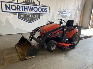 2000 Simplicity Legacy Mower wFront Loader