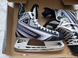 lot 126 image: CCM Hockey Skates Size 11.5