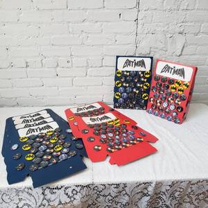 lot 116 image: Batman Pin Collection