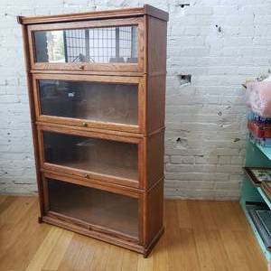 lot 29 image: Oak Barrister Bookcase (a)