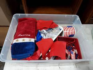 Tote With Lid  Contents Americana Towels, Decor, Fabric, More