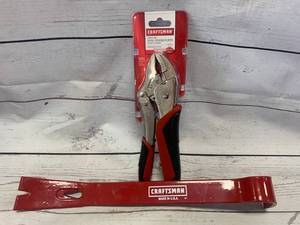 lot 19 image: Craftsman 10 Vise Grip Pliers & Pry Bar