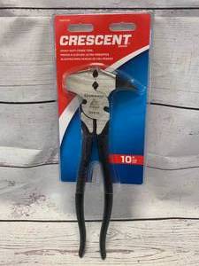 lot 46 image: Crescent 10 Heavy Duty Fencing Tool