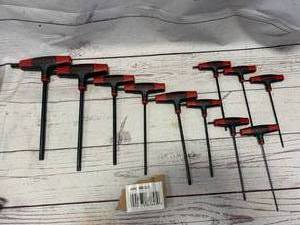 lot 55 image: Craftsman 11pc T Handle Torx Set