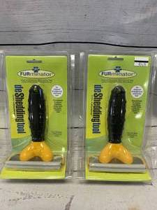 lot 101 image: Lot of 2 DogCat Deshedding Tools