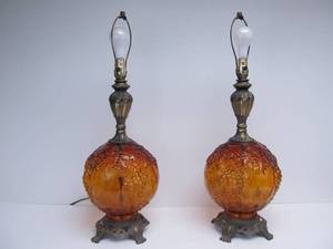 lot 51 image: Matching Pair of Large Mid Century Amber Glass Table Lamps