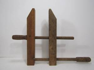 lot 20 image: Large Antique Jorgensen Woodworking Screw Clamp