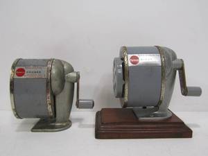lot 130 image: Lot of 4 Vintage Hand Crank Pencil Sharpeners