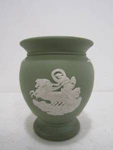 lot 180 image: Vintage Small Green Signed WEDGWOOD Vase