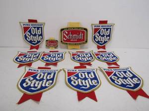 lot 196 image: Large Vintage NOS Unused Old Style & Schmidt Beer Jacket Patches