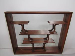 lot 97 image: Vintage Solid Wood Mirrored Display Shelf