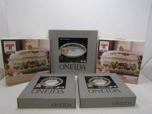 lot 219 image: 5 Brand New Serving Pieces